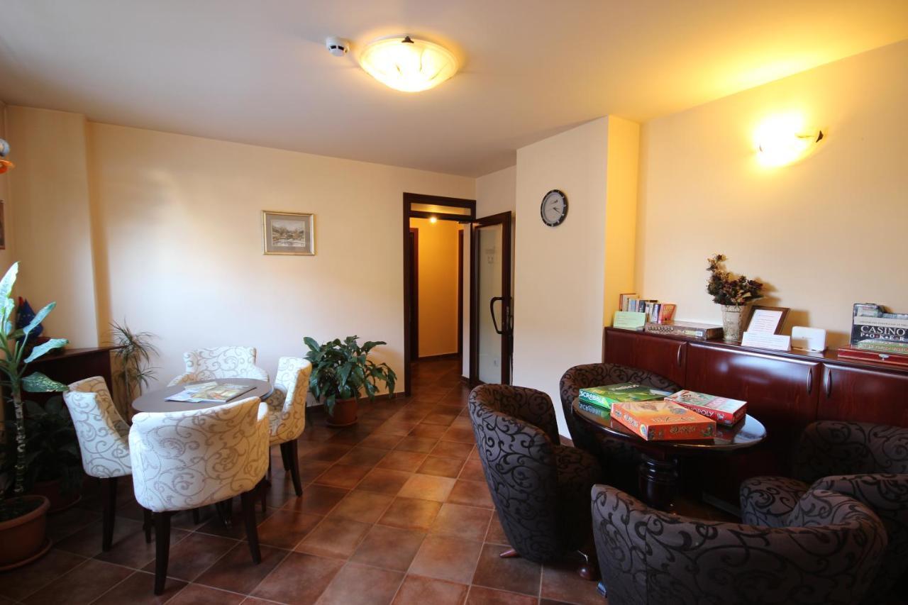 Bizev Hotel Бансько Екстер'єр фото