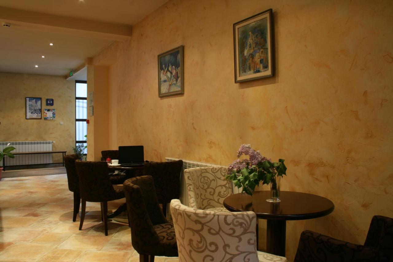 Bizev Hotel Бансько Екстер'єр фото